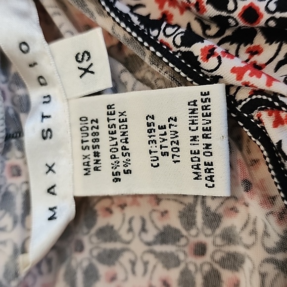 Max Studio XS ruched top - Picture 7 of 11